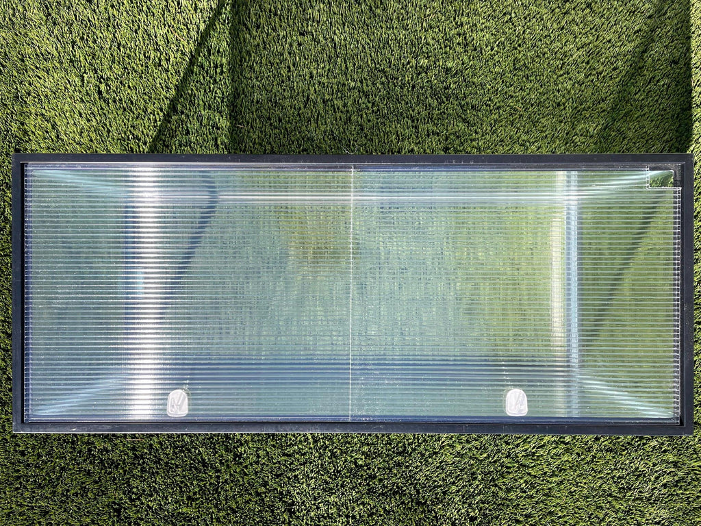 Aquarium Lid 20 gallon Long Half Cut. Also fits 29 gallon aquariums